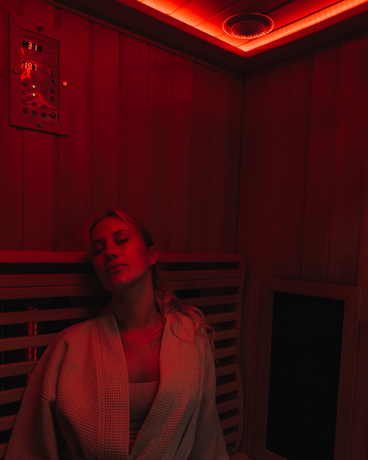 Dia Wellness Club — a-THI01114-2