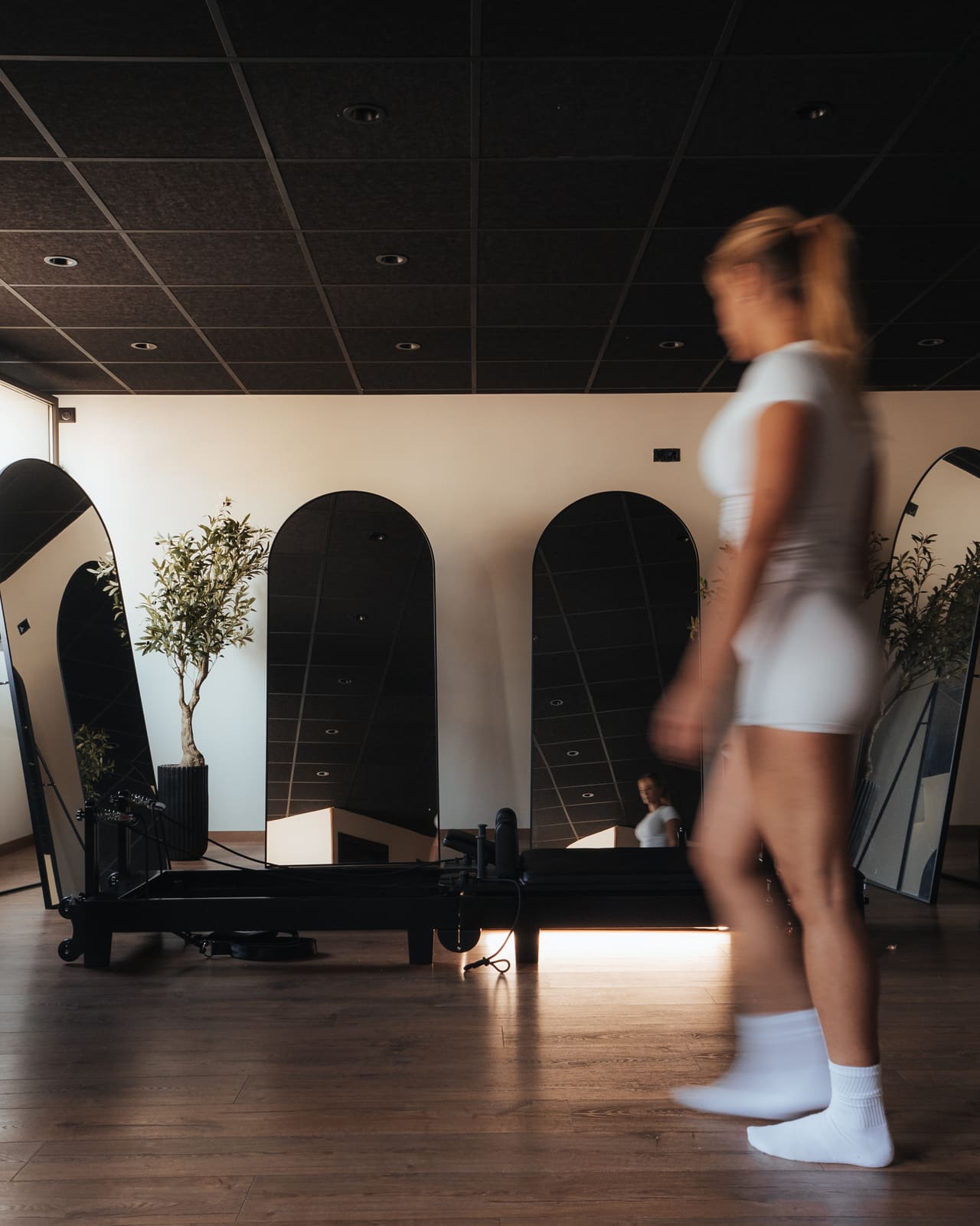Dia Wellness Club — b-A7C04478