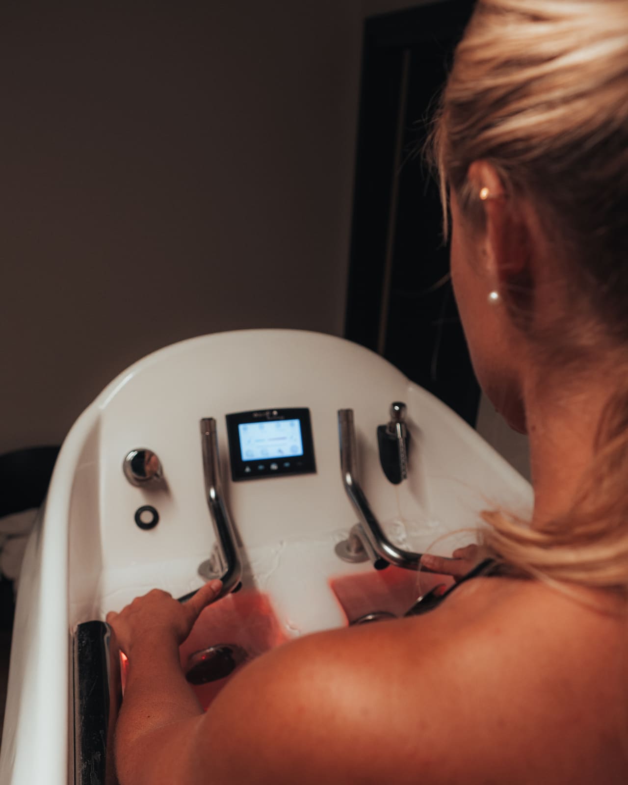 Dia Wellness Club — b-THI01293