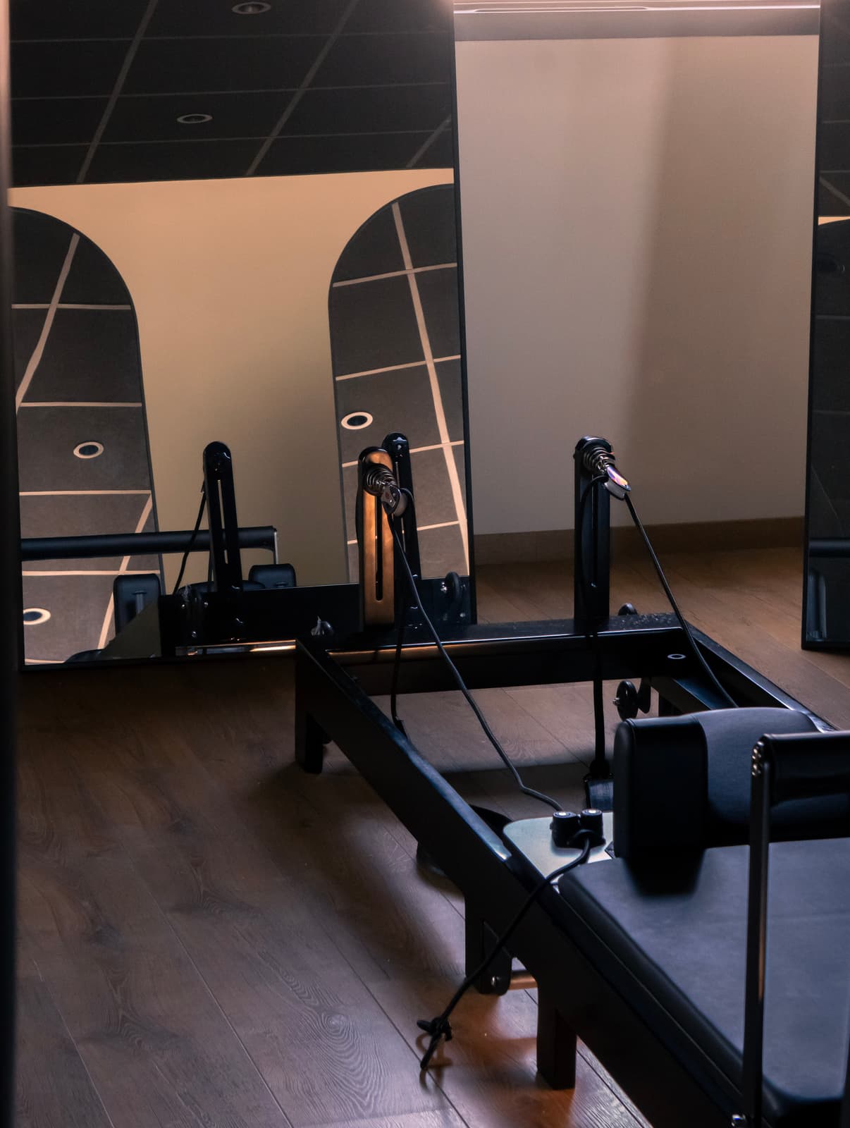 Dia Wellness Club — Reformer — 25-DSC00360